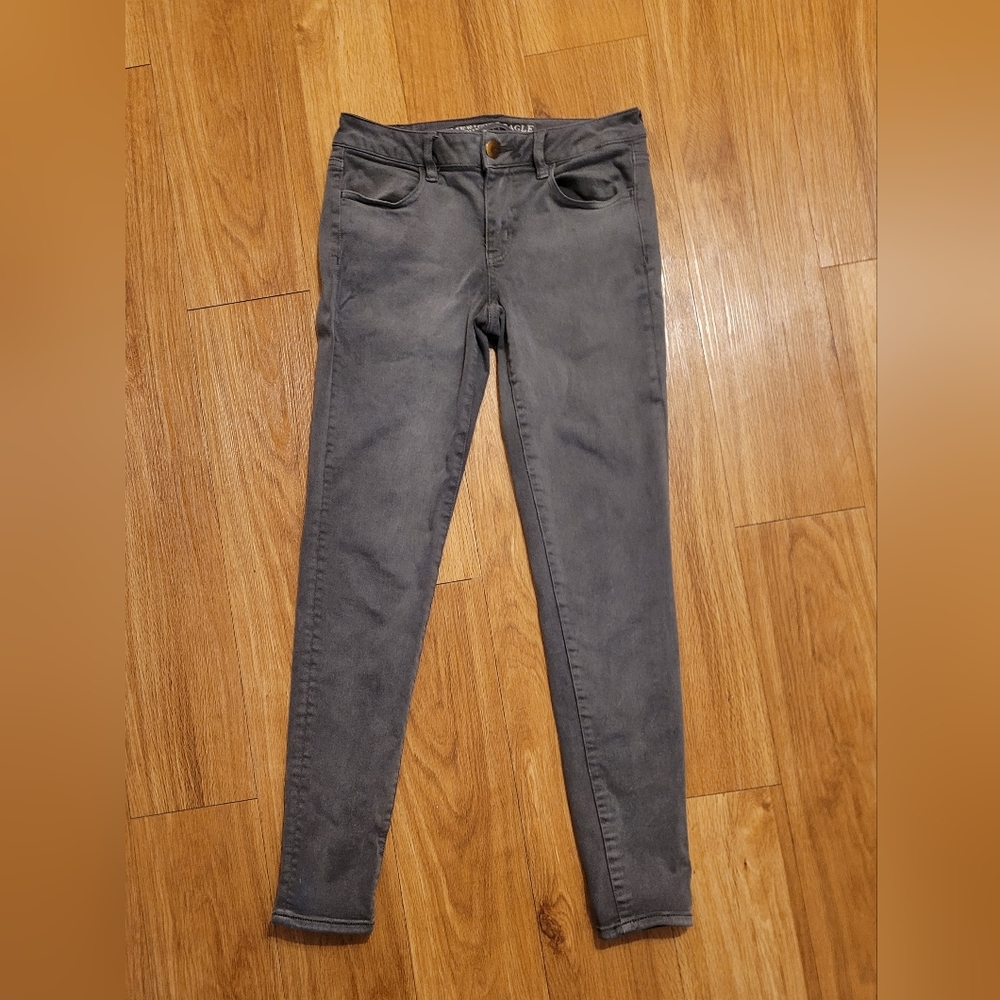 Amercan eagle outfitters grey jegging/skinny jean